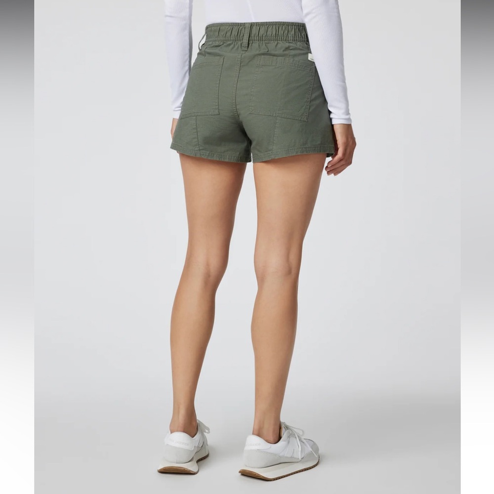 Vuori Women's Ripstop Utility Shorts army NWOT - Picture 3 of 11